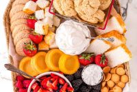 Build-Your-Own Shortcake Board
