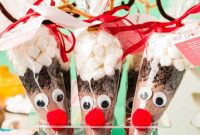 Craft Adorable Reindeer Hot Chocolate Cones with Printable Tags