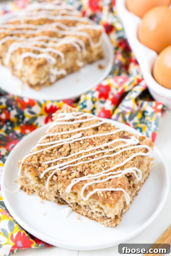 Grandma's Easy Apple Cake 2 This Old Fashioned Apple Cake is made with warm spices, oatmeal, and apple jelly for a simple and delicious fall dessert!
