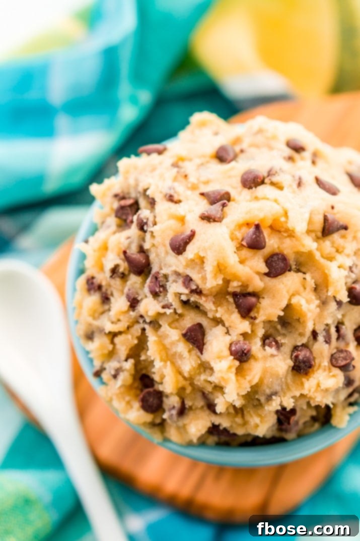 This Edible Cookie Dough is an eggless and delicious treat you can make in just 10 minutes! Made with butter, sugar, flour, salt, and chocolate chips!