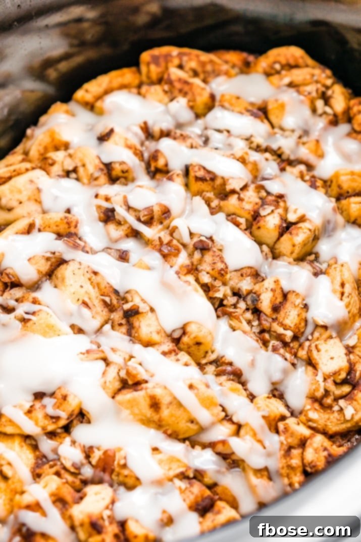 Cinnamon roll casserole in slow cooker