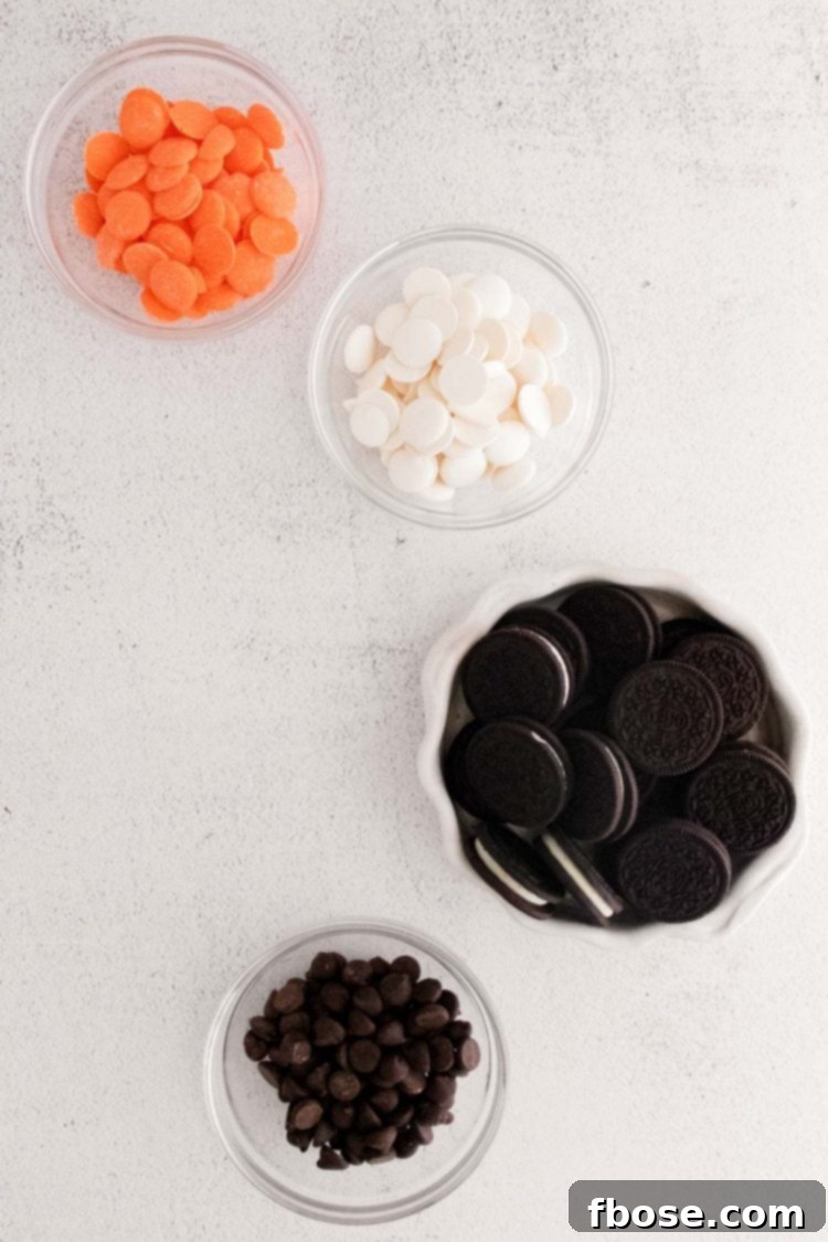 Ingredients to Make Halloween decorated Oreos.