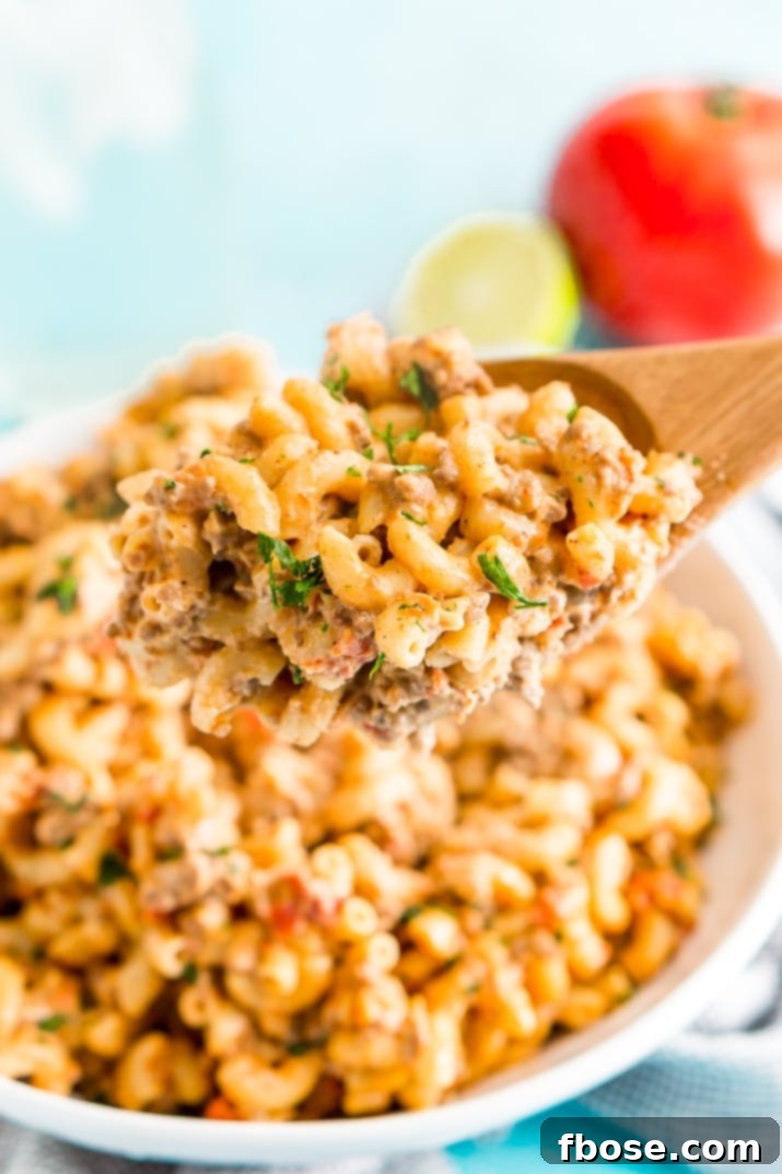 This One-Pot Chili Mac and Cheese is the perfect cheesy recipe for lazy Sundays or a weeknight dinner. It requires minimal prep and is ready in just 30 minutes and combines two of the BEST comfort foods around!