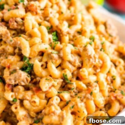 This One-Pot Chili Mac n Cheese is the perfect cheesy recipe for lazy Sundays or a weeknight dinner. It requires minimal prep and is ready in just 30 minutes and combines two of the BEST comfort foods around!